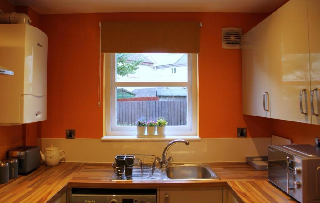 Cheery Craigie Ground Floor Apartment Perth Extérieur photo